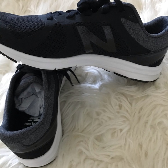 New Balance x Isaac Mizrahi Live! Lace-Up Sneakers - Picture 4 of 16